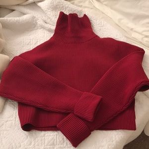 Turtleneck crop sweater